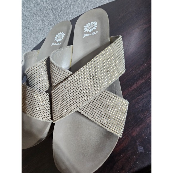 Yellow Box Maxima‎ Slip On Sandals Flip Flops Womens Size 9.5 Leather Rhinestone - Picture 6 of 15